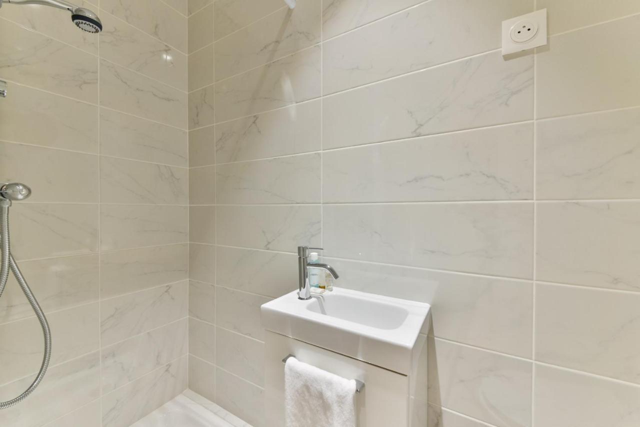 شقة باريس  في Luxury New Studio 2Pers/Champs Elysees/Ar المظهر الخارجي الصورة
